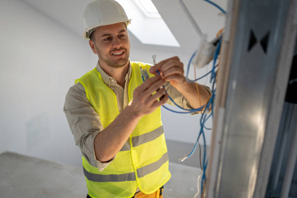 Professional Electrician in AR